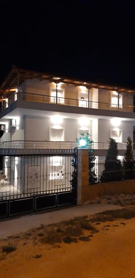 Vila Ervin Second Floor 사밀 외부 사진